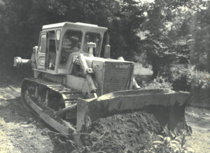 GUENNEAU_TP_finistere-entreprise-particulier-collectivite-decheterie-travaux-publics-histoire-2